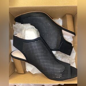 Never worn Size 9 Black Open Toed Heel Sandal